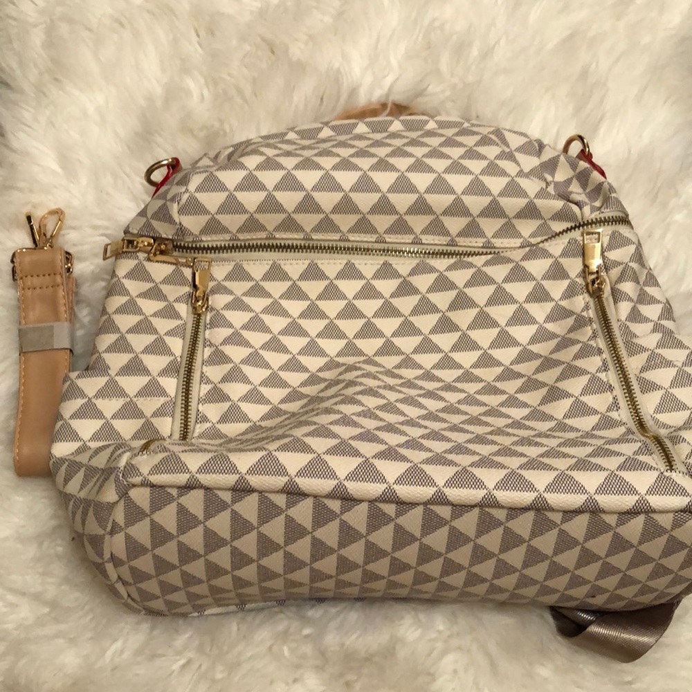 Checkered back pack